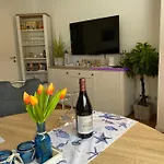 펜션 Luxurioeses Anita Mit Pool, Whirlpool Und Sauna Nahe Timmendorfer Strand, Travemuende Und Luebeck Sereetz
