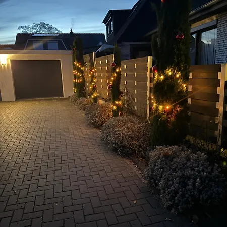 Luxurioeses Anita Mit Pool, Whirlpool Und Sauna Nahe Timmendorfer Strand, Travemuende Und Luebeck Casa vacanze Sereetz